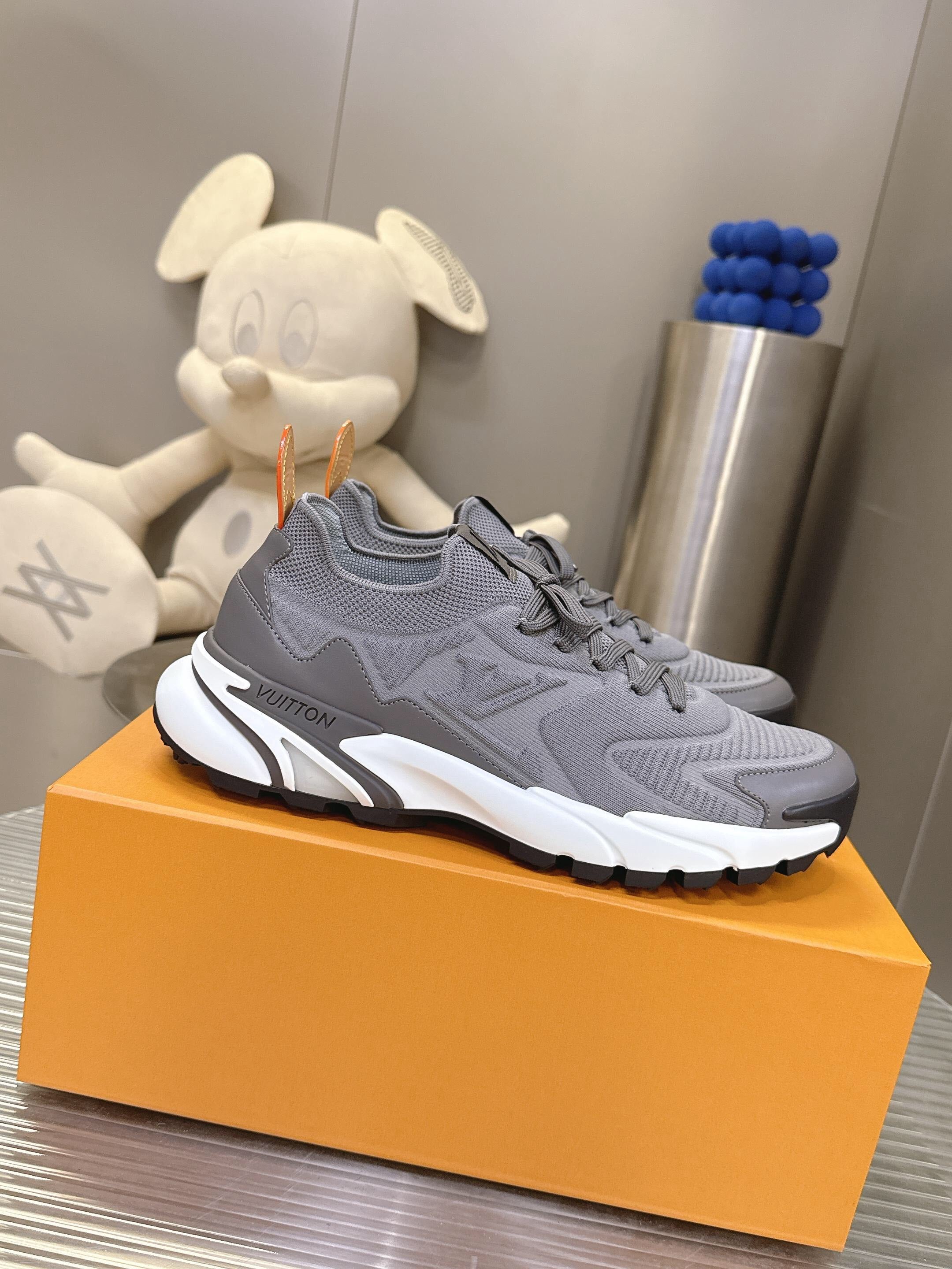 LV Tatic Knit Sneaker