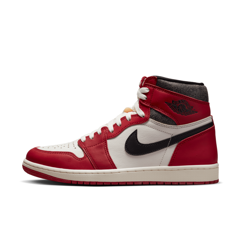 Air Jordan 1 Retro High OG 'Chicago Lost & Found' DZ5485-612