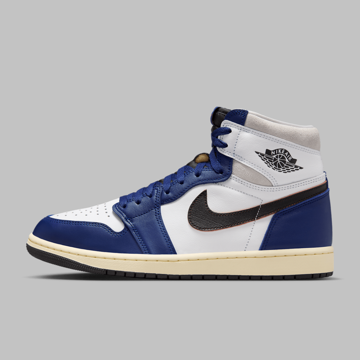 Air Jordan 1 Retro High OG 'Rare Air' DZ5485-100