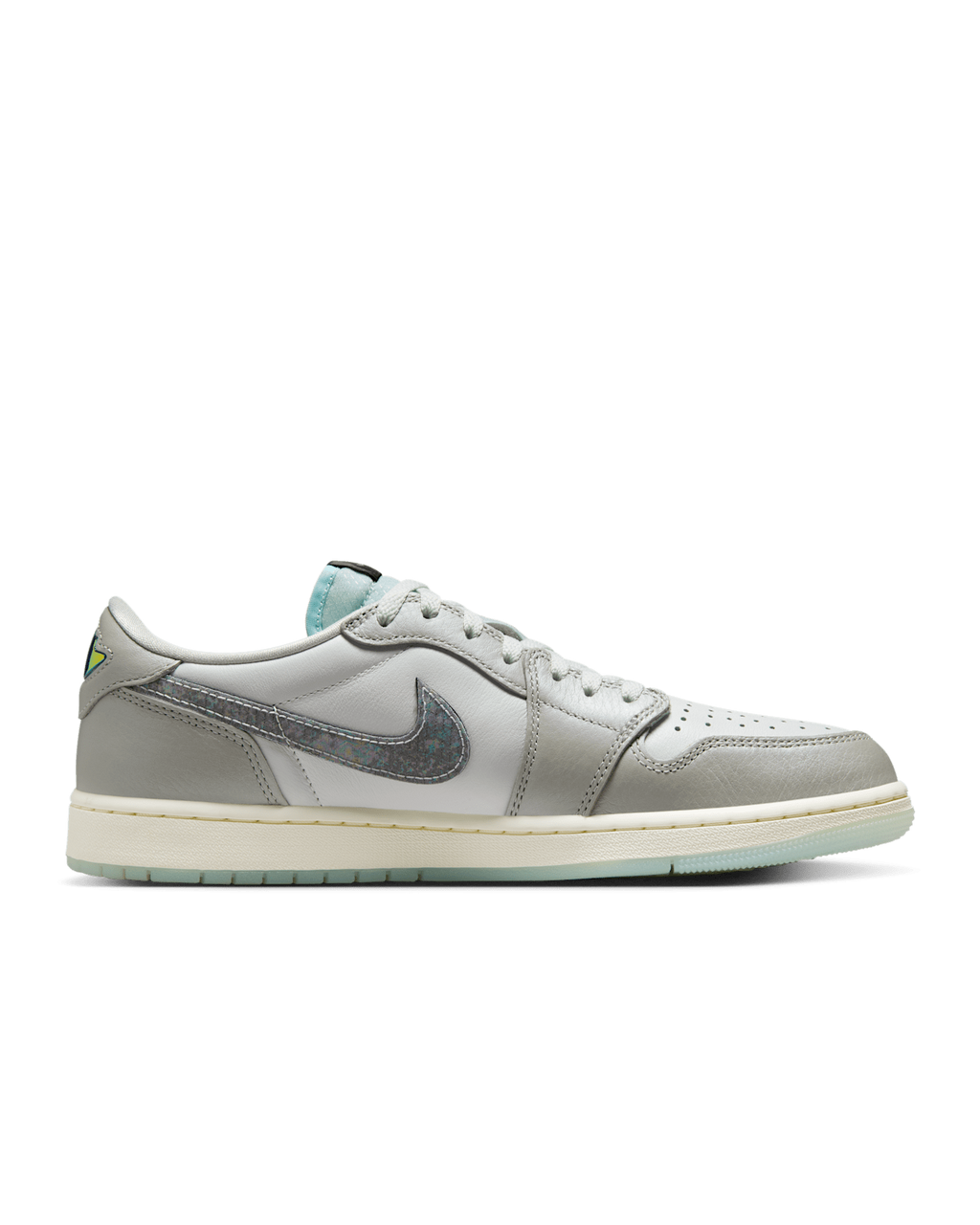 Air Jordan 1 Retro Low OG 'Year of the Snake' HF3144-100