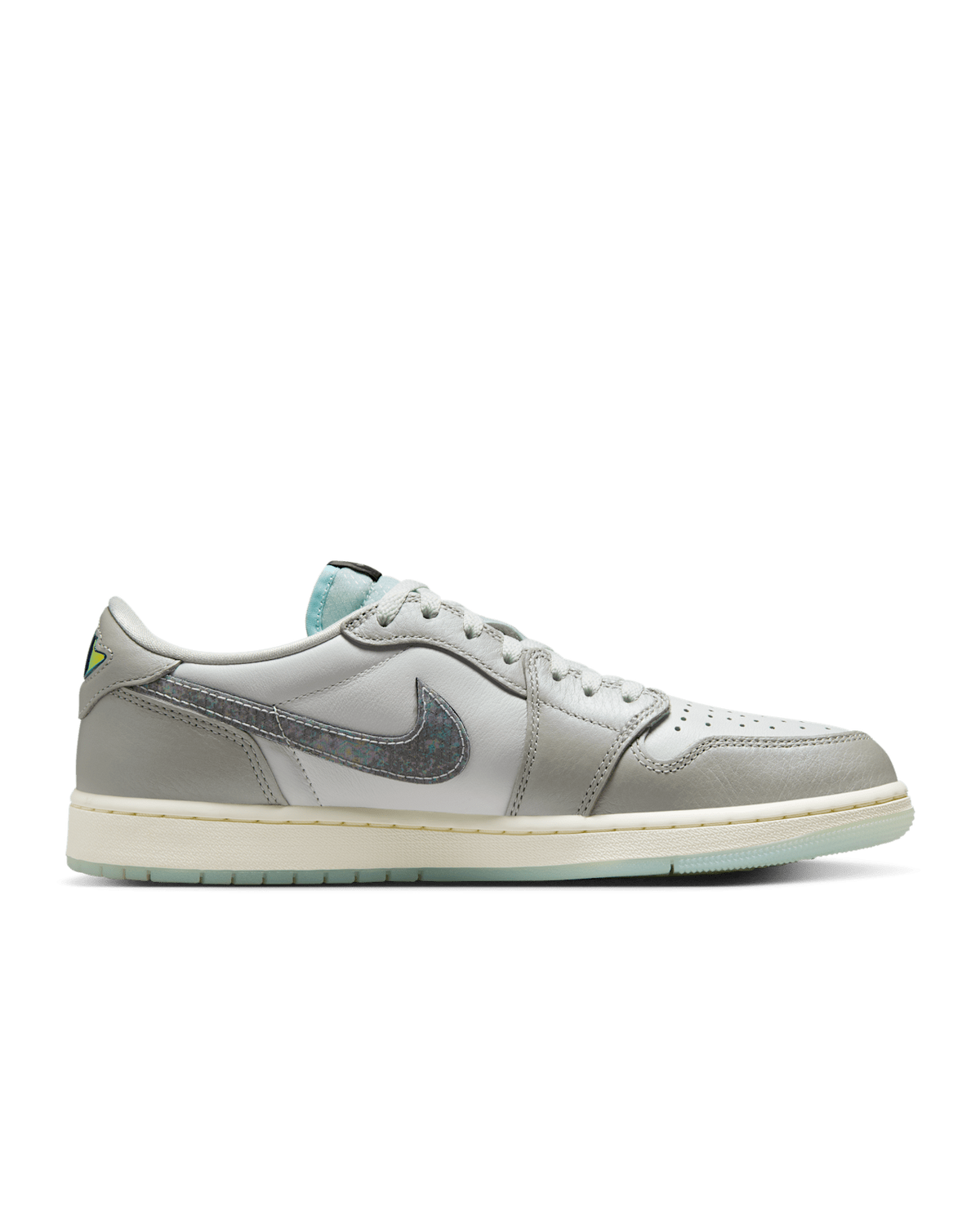 Air Jordan 1 Retro Low OG 'Year of the Snake' HF3144-100
