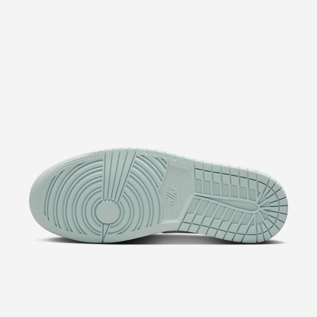 Air Jordan 1 Low 'Sail Igloo' DC0774-134