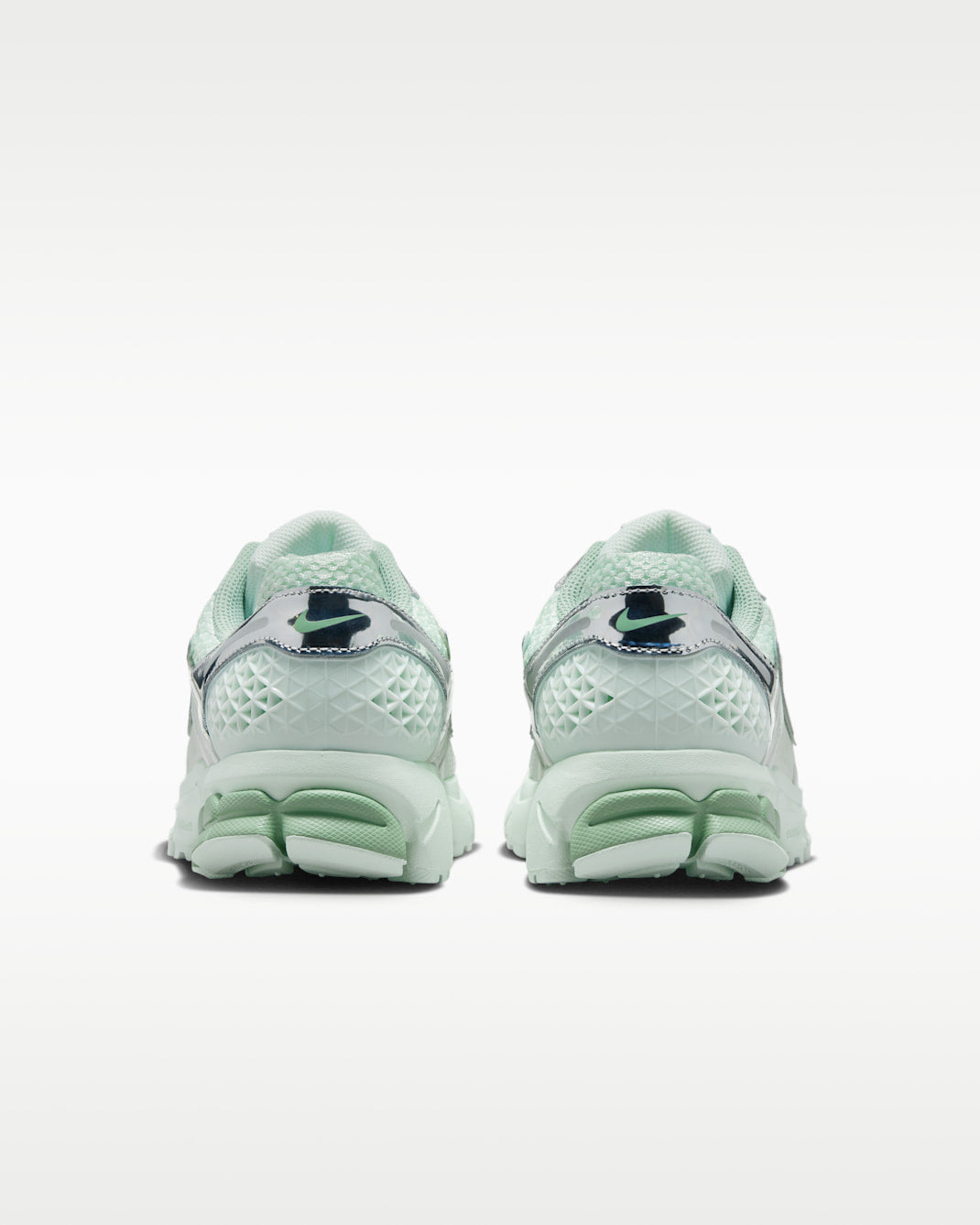 Nike Air Zoom Vomero 5 'Barely Green' Sneaker IV4311-300
