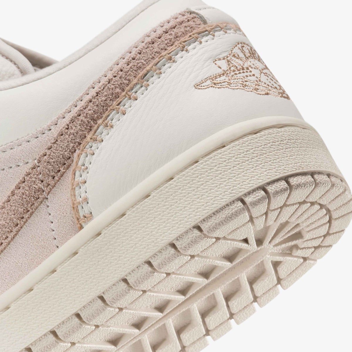 Air Jordan 1 Low 'Hemp' HV4268-120