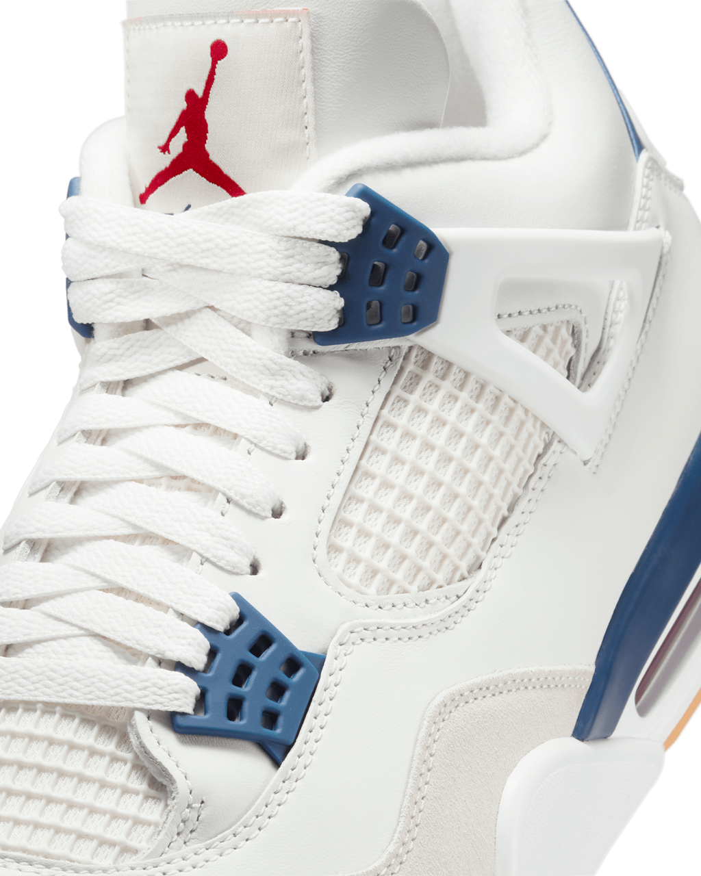 Air Jordan 4 Retro SB 'White Navy' DR5415-100
