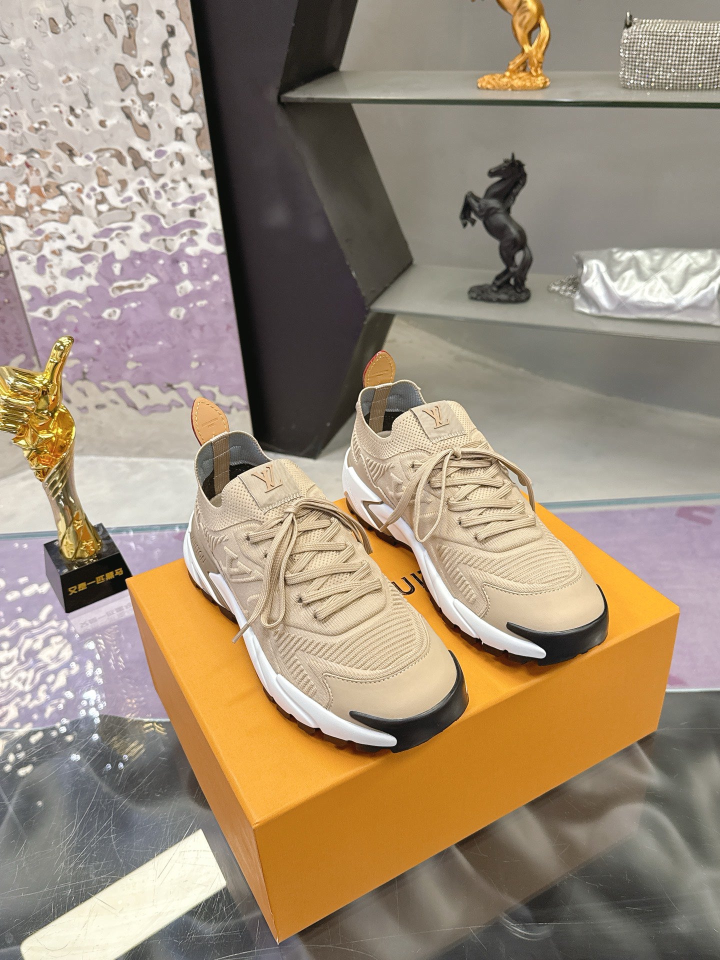 LV Tatic Knit Sneaker