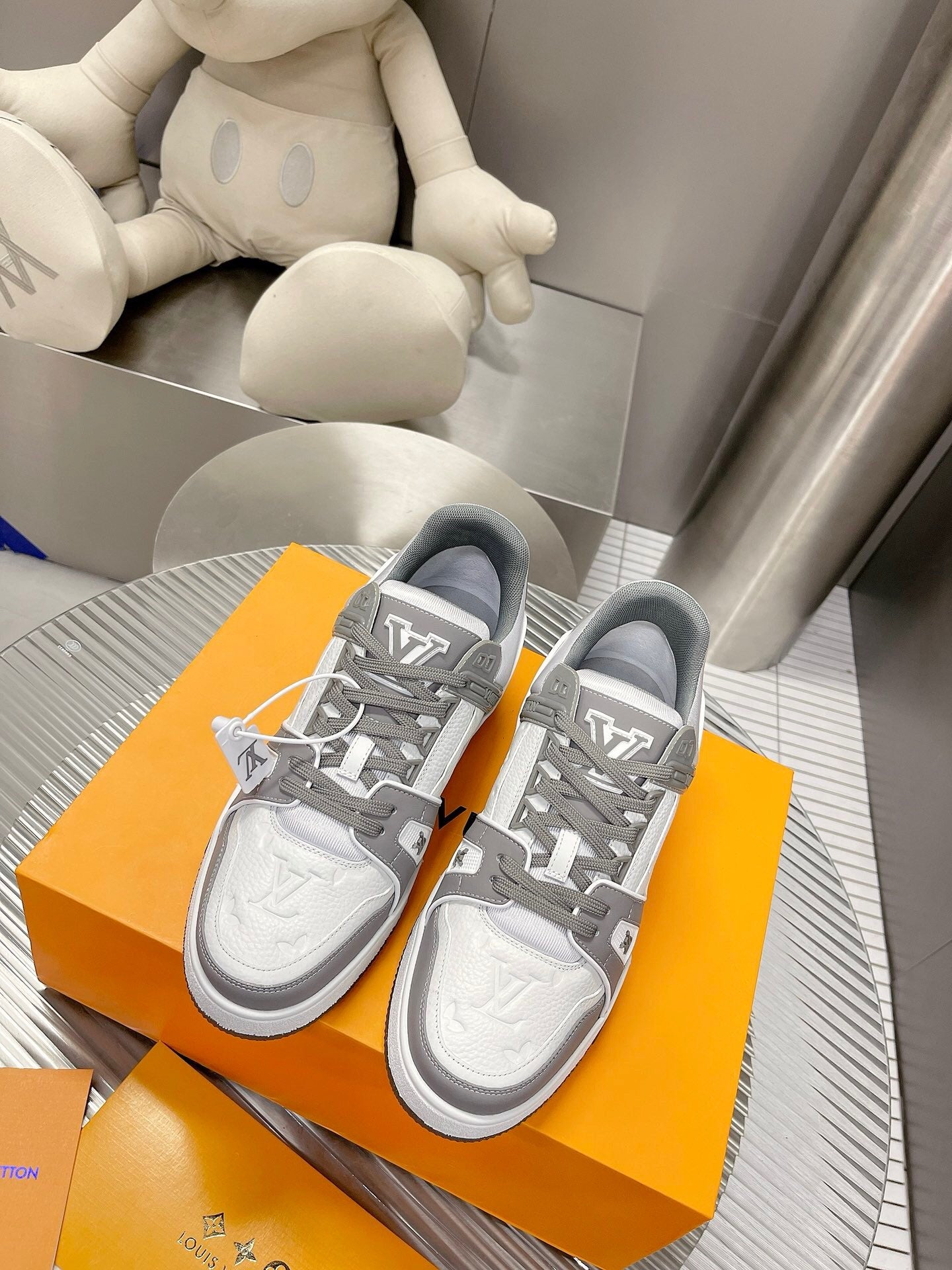 LV Trainer Sneaker