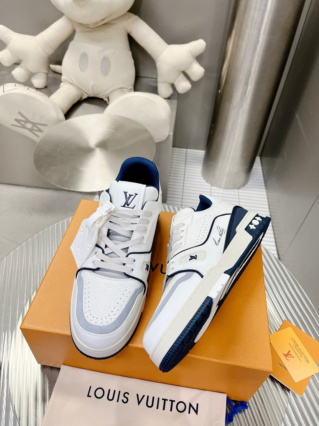 LV Trainer Sneaker