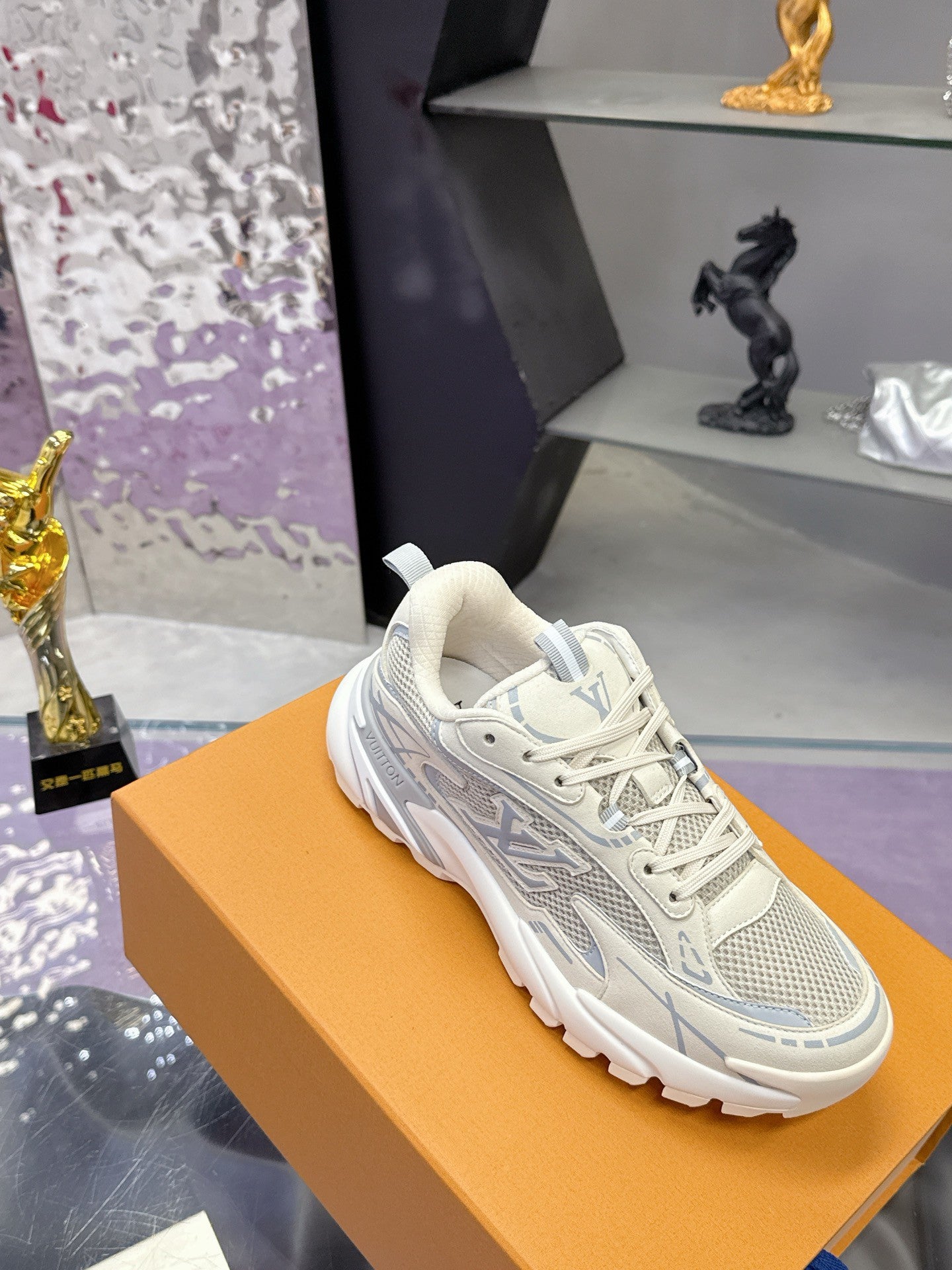 LV Tatic Knit Sneaker