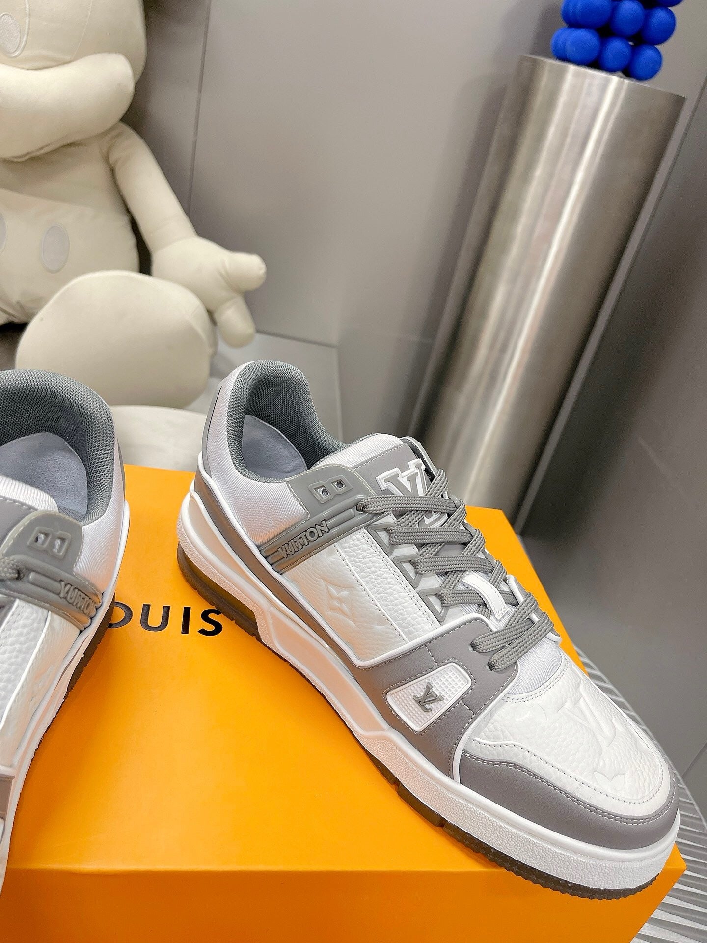 LV Trainer Sneaker
