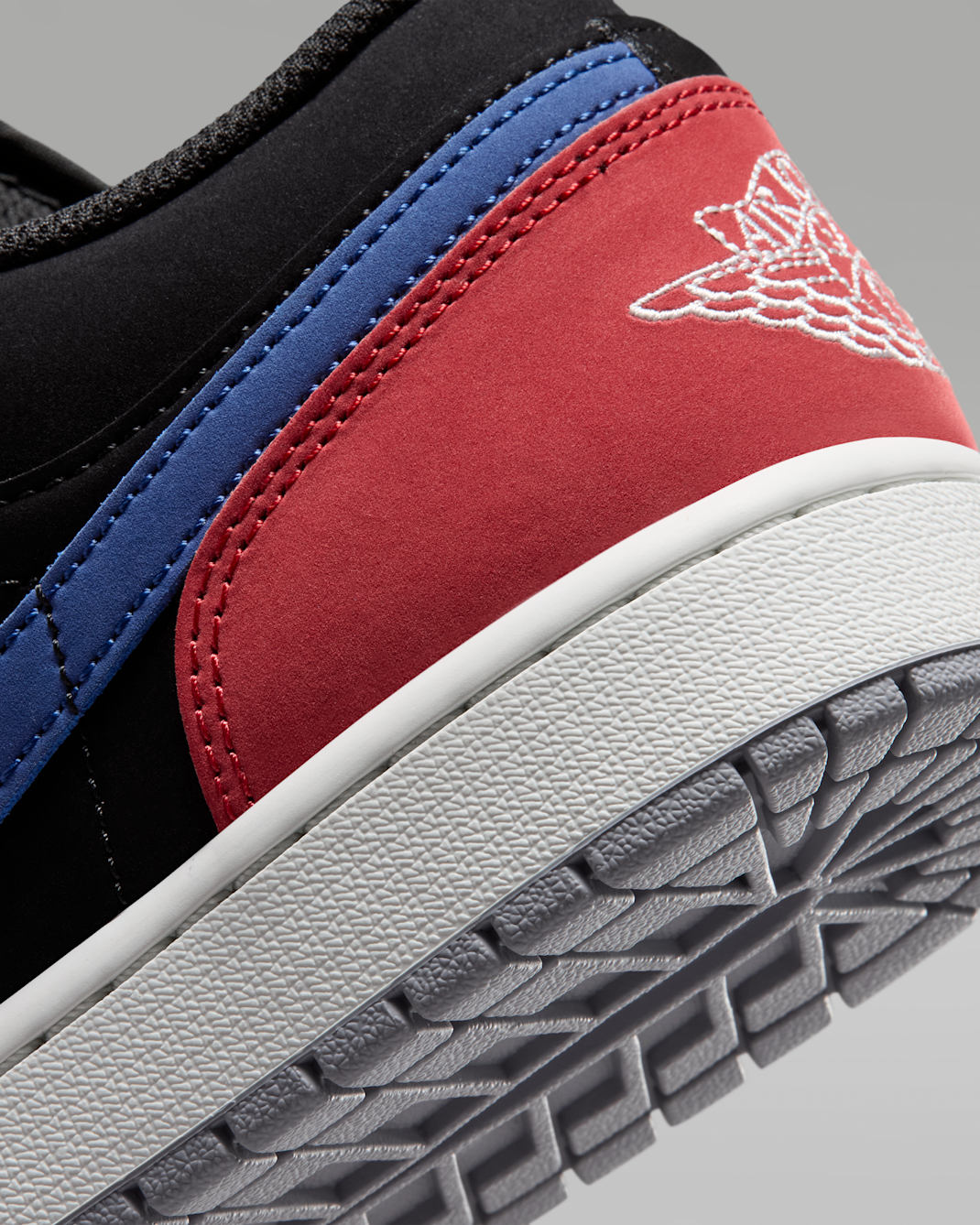 Air Jordan 1 Low  Black/True Blue 553558-049