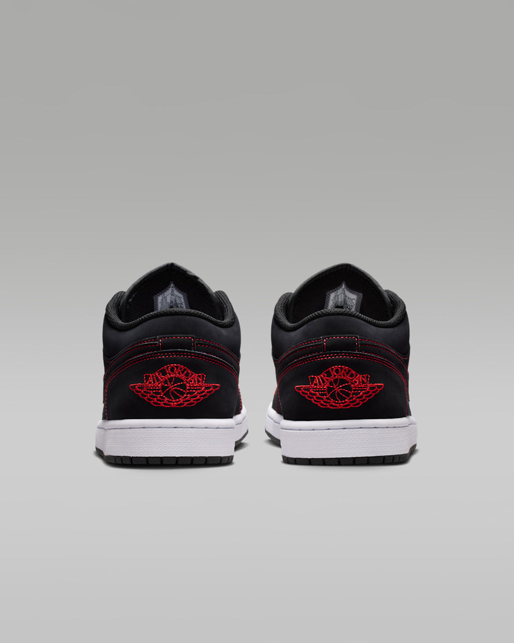 Air Jordan 1 Low 'Bloodline' 553558-076