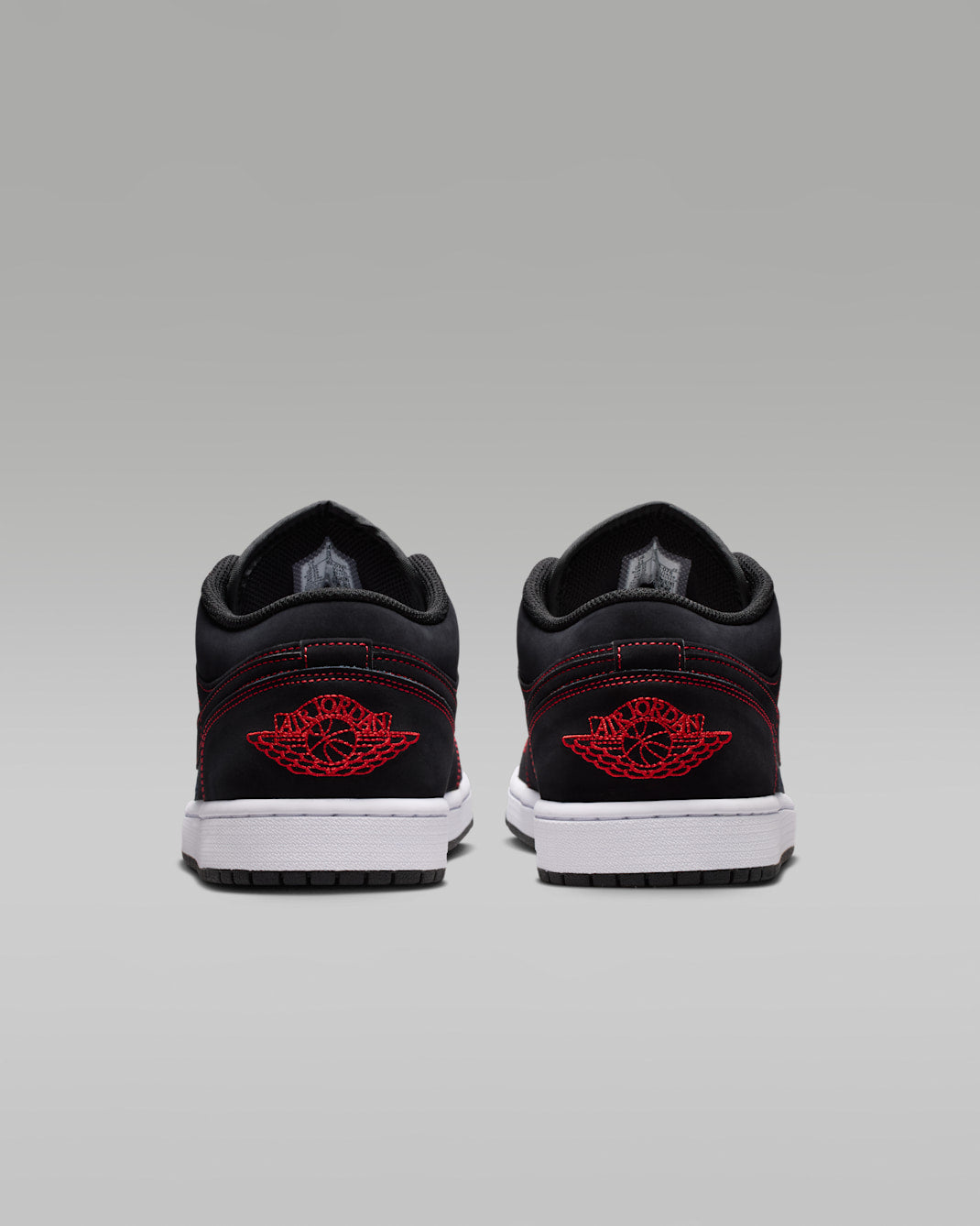 Air Jordan 1 Low 'Bloodline' 553558-076