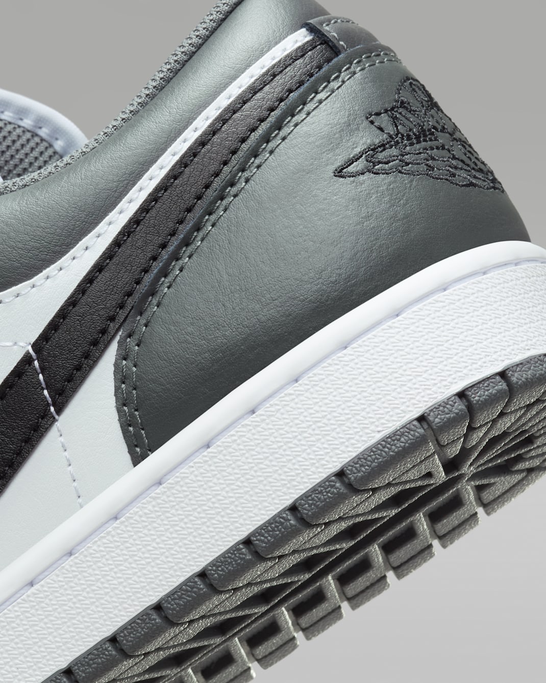 Air Jordan 1 Low White/Iron Grey 553558-152