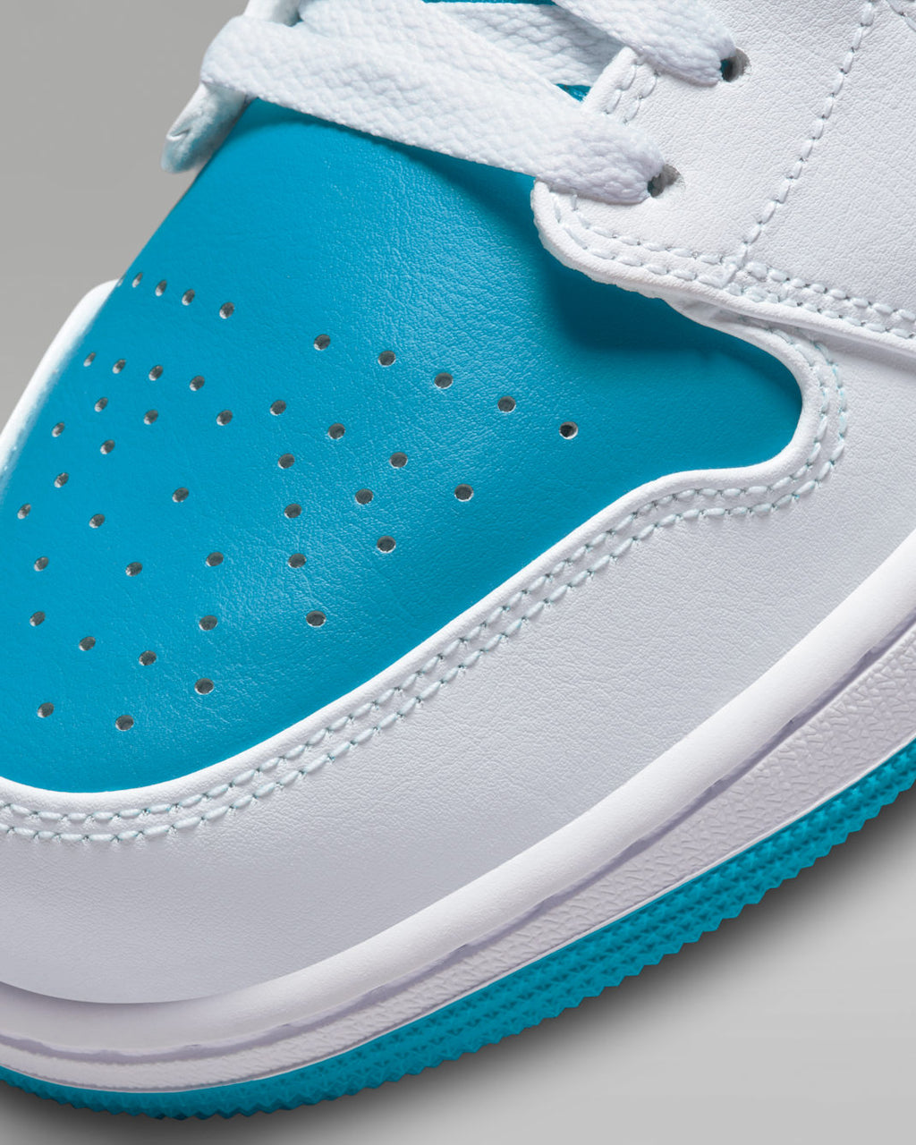 Air Jordan 1 Low White/Aquatone 553558-174