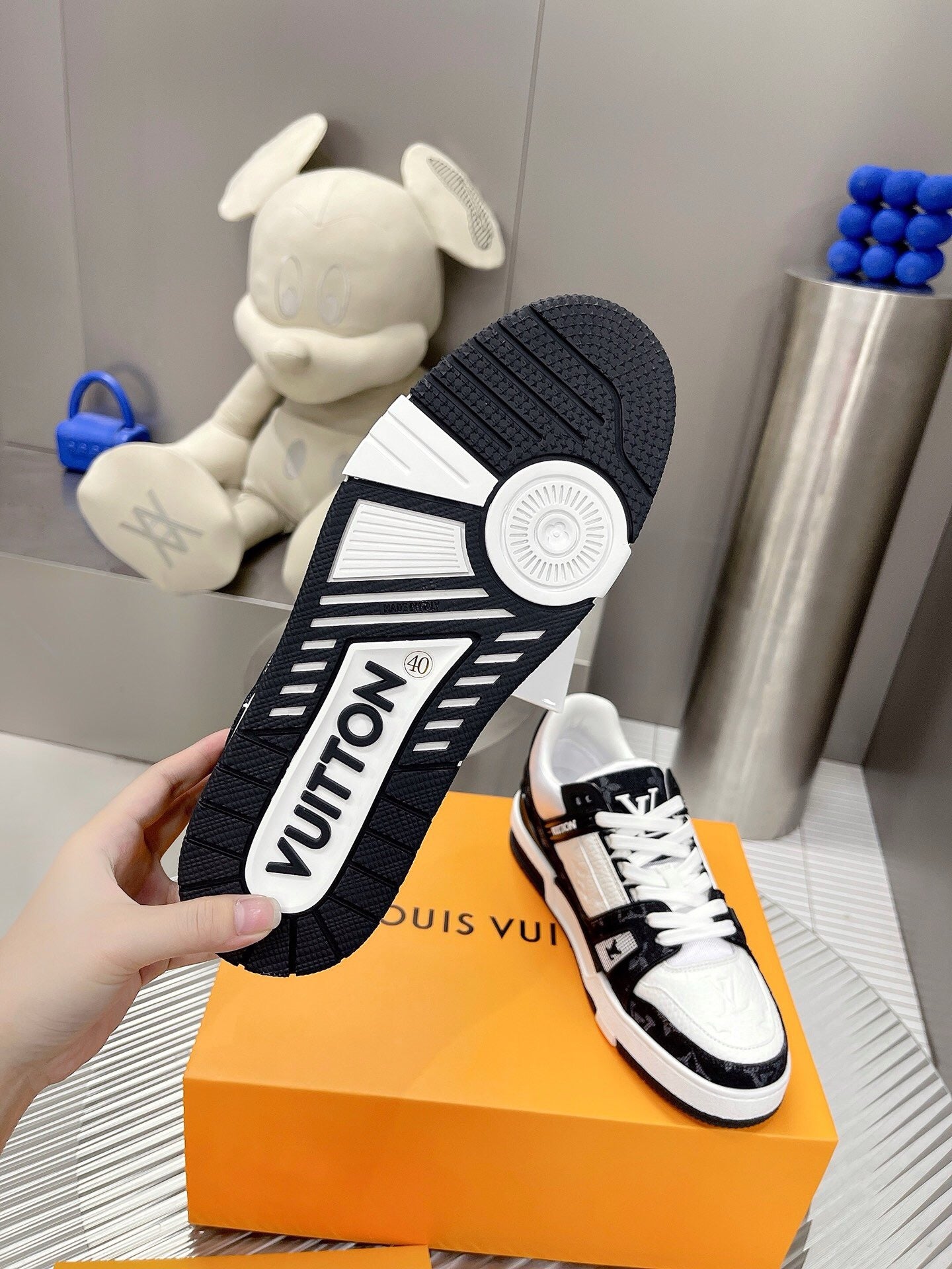 LV Trainer Sneaker