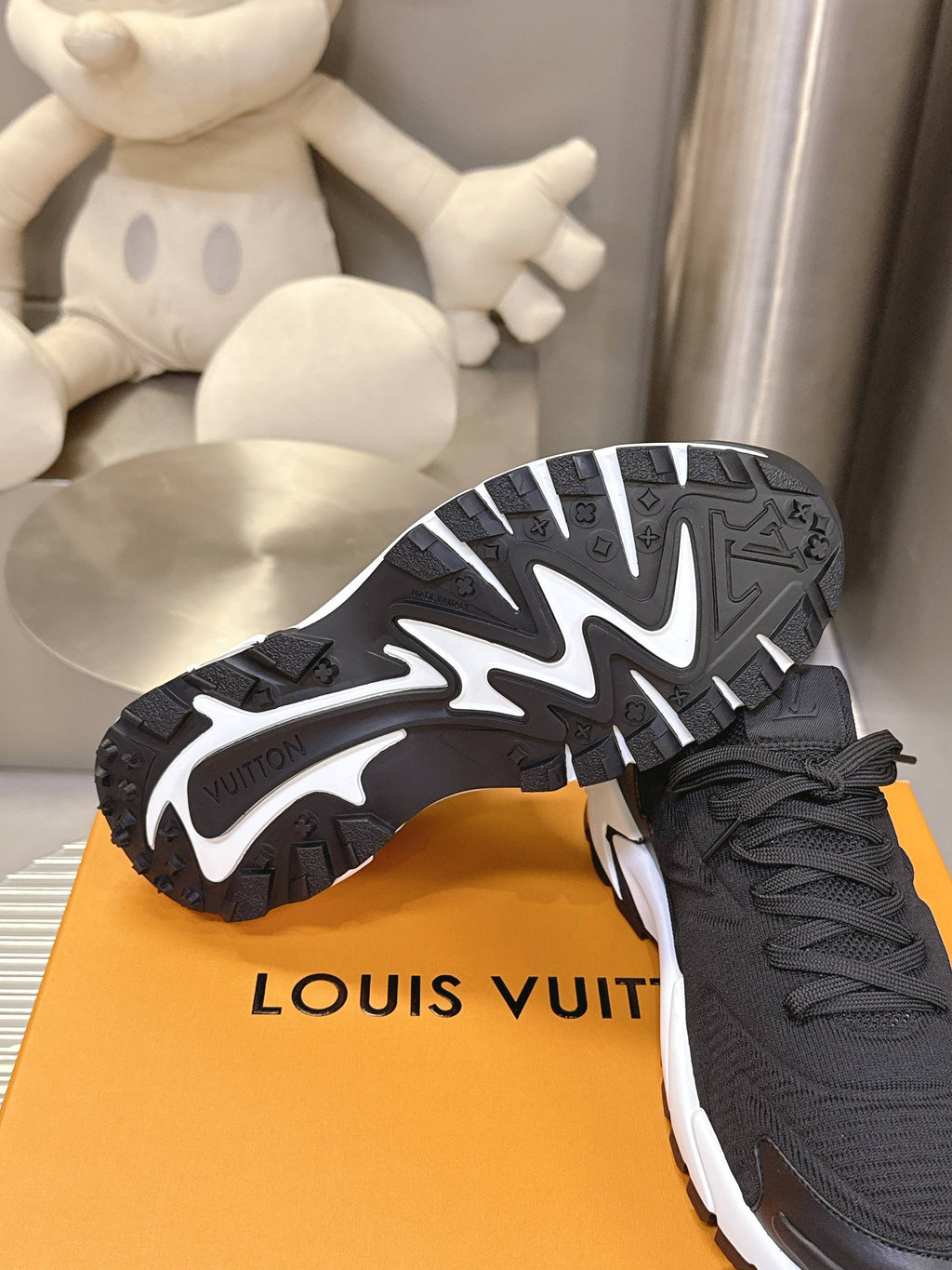 LV Tatic Knit Sneaker