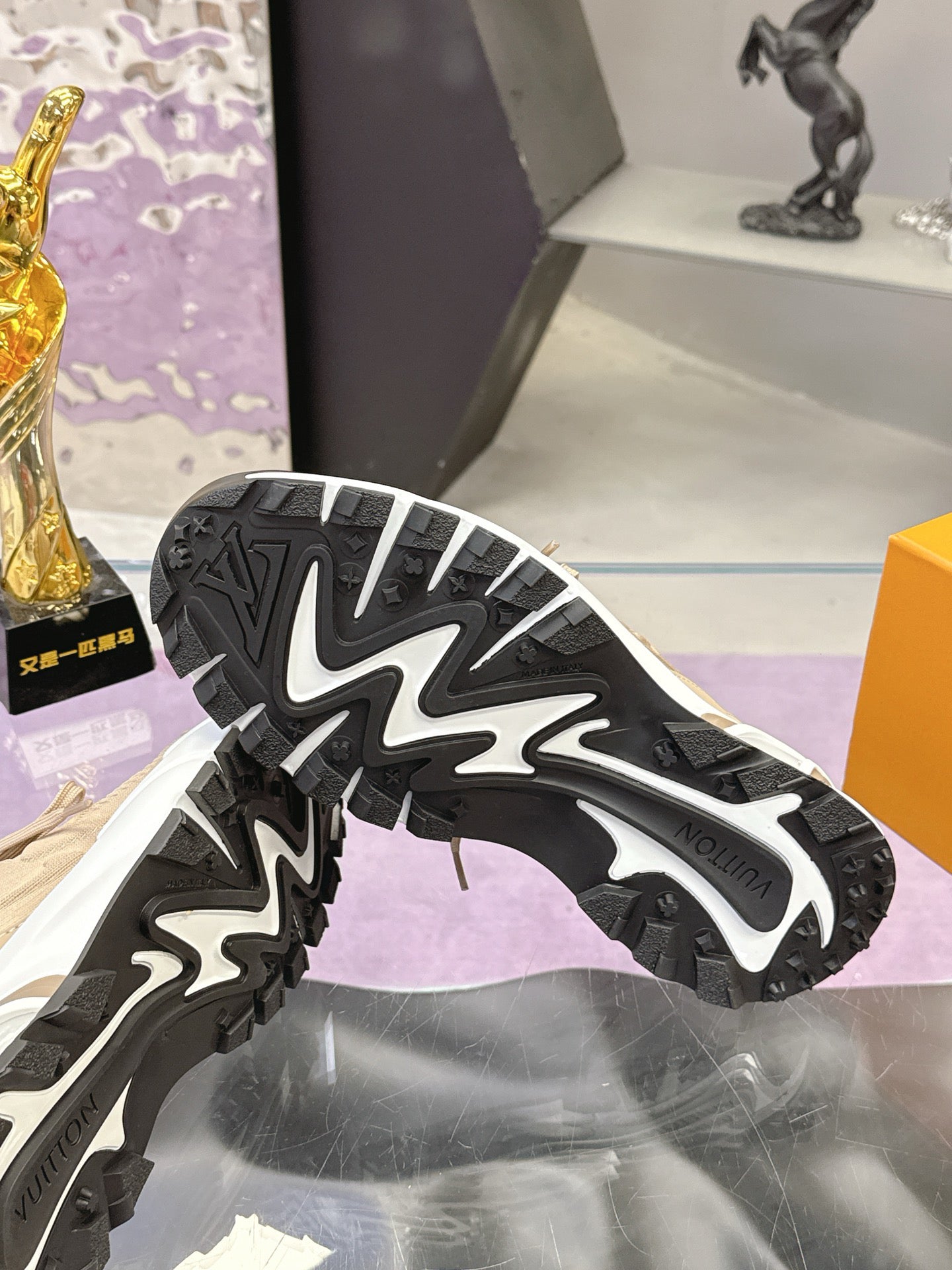 LV Tatic Knit Sneaker