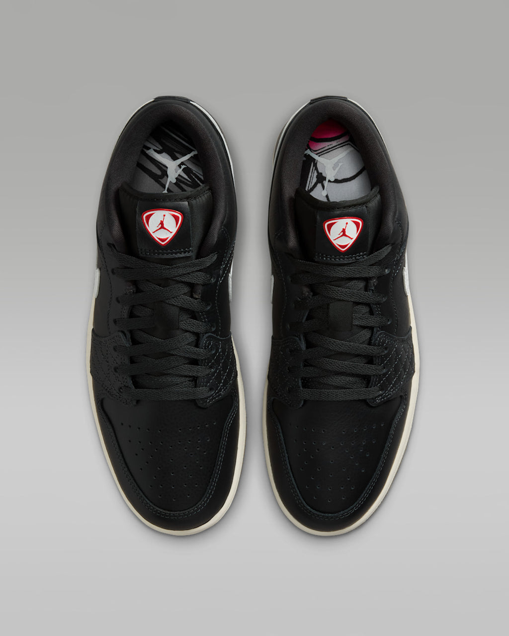 Air Jordan 1 Low SE Off Noir IO2047-001