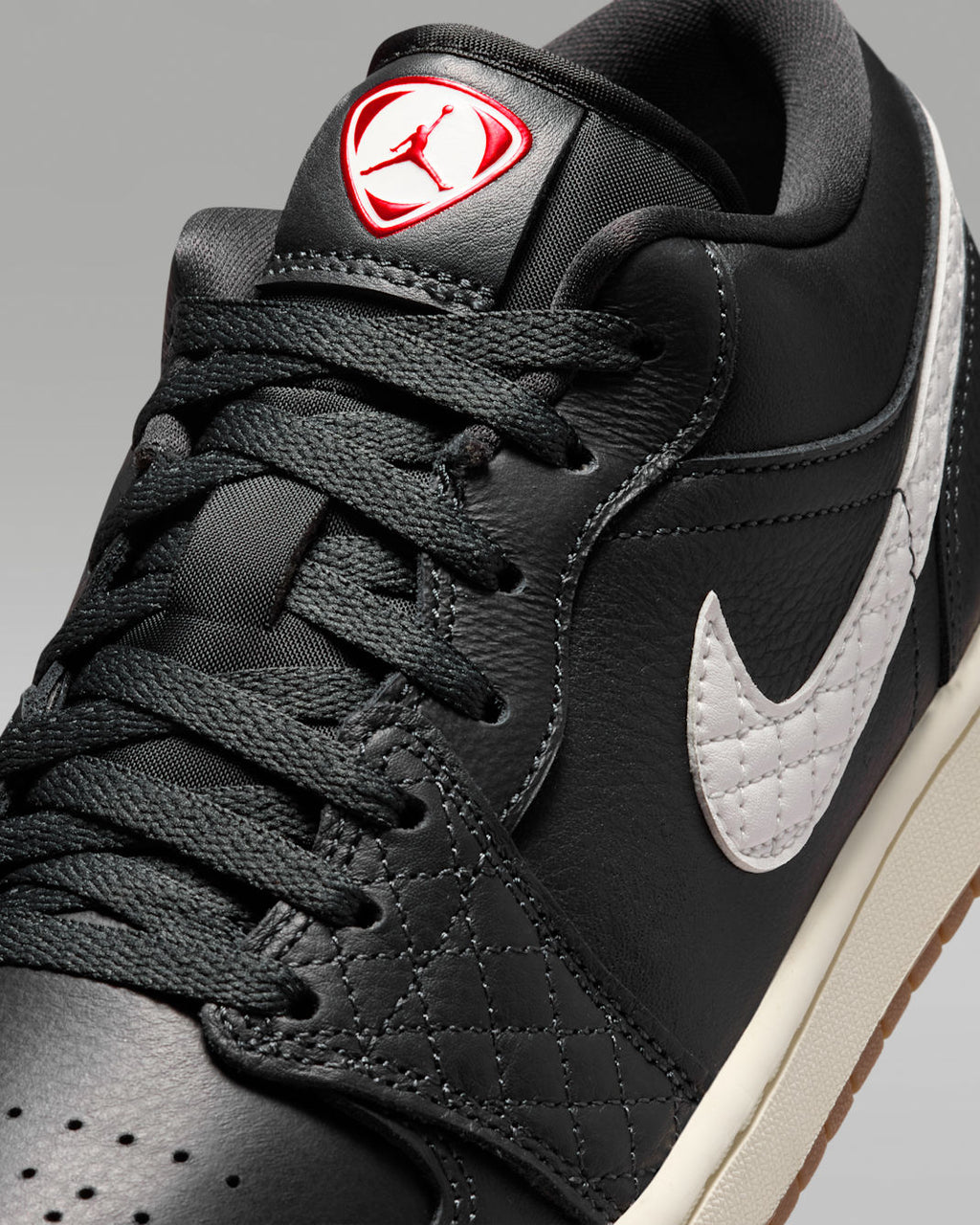 Air Jordan 1 Low SE Off Noir IO2047-001