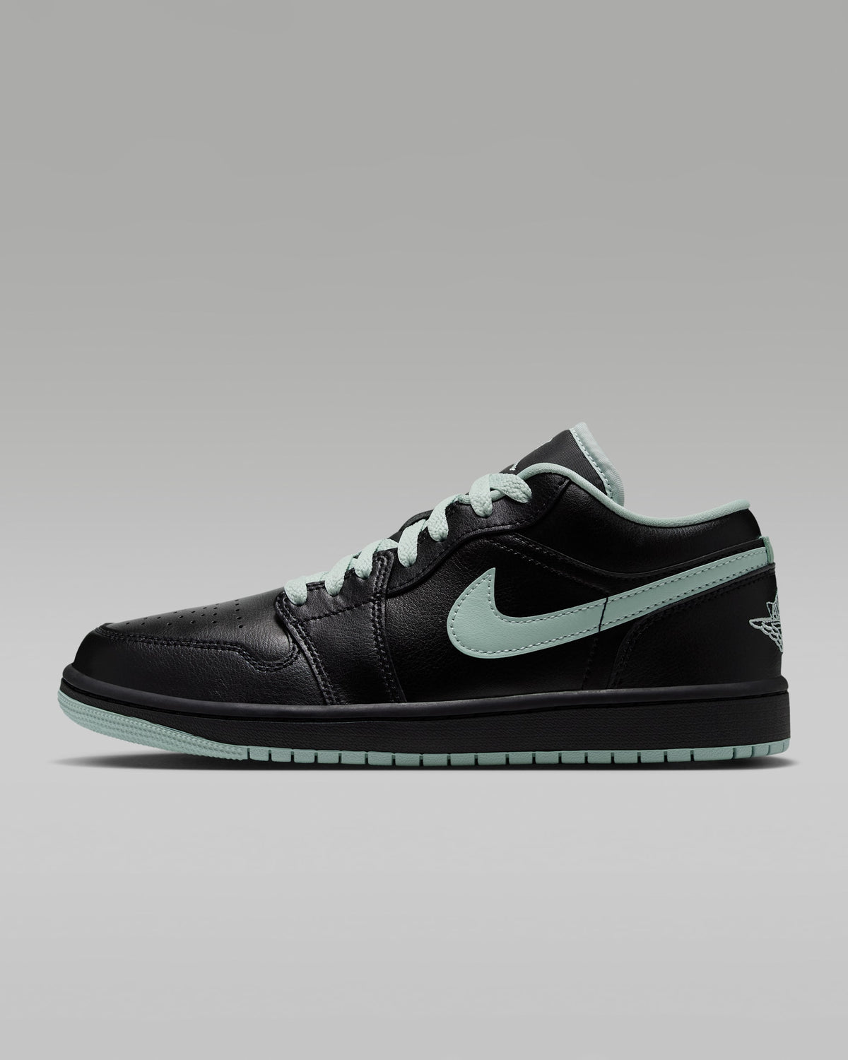Air Jordan 1 Low 'Black Pistachio Frost' DC0774-008