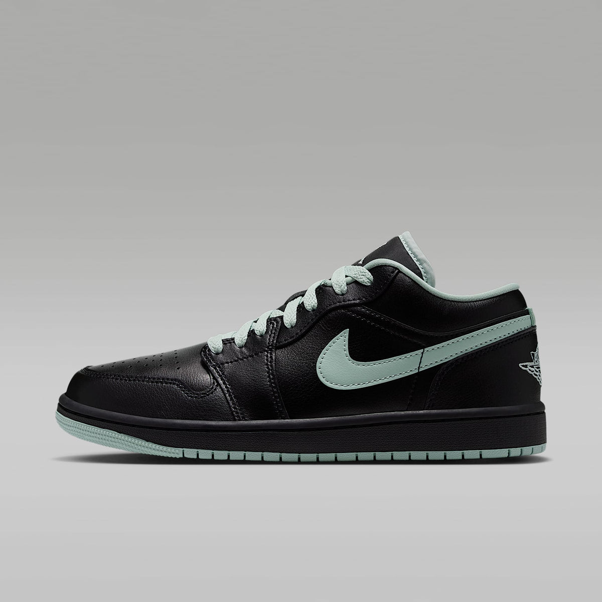 Air Jordan 1 Low 'Black Pistachio Frost' DC0774-008