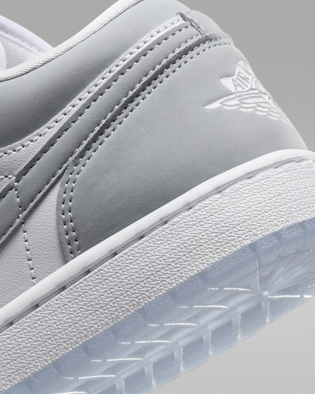 Air Jordan 1 Low Aluminum/Wolf Grey DC0774-105