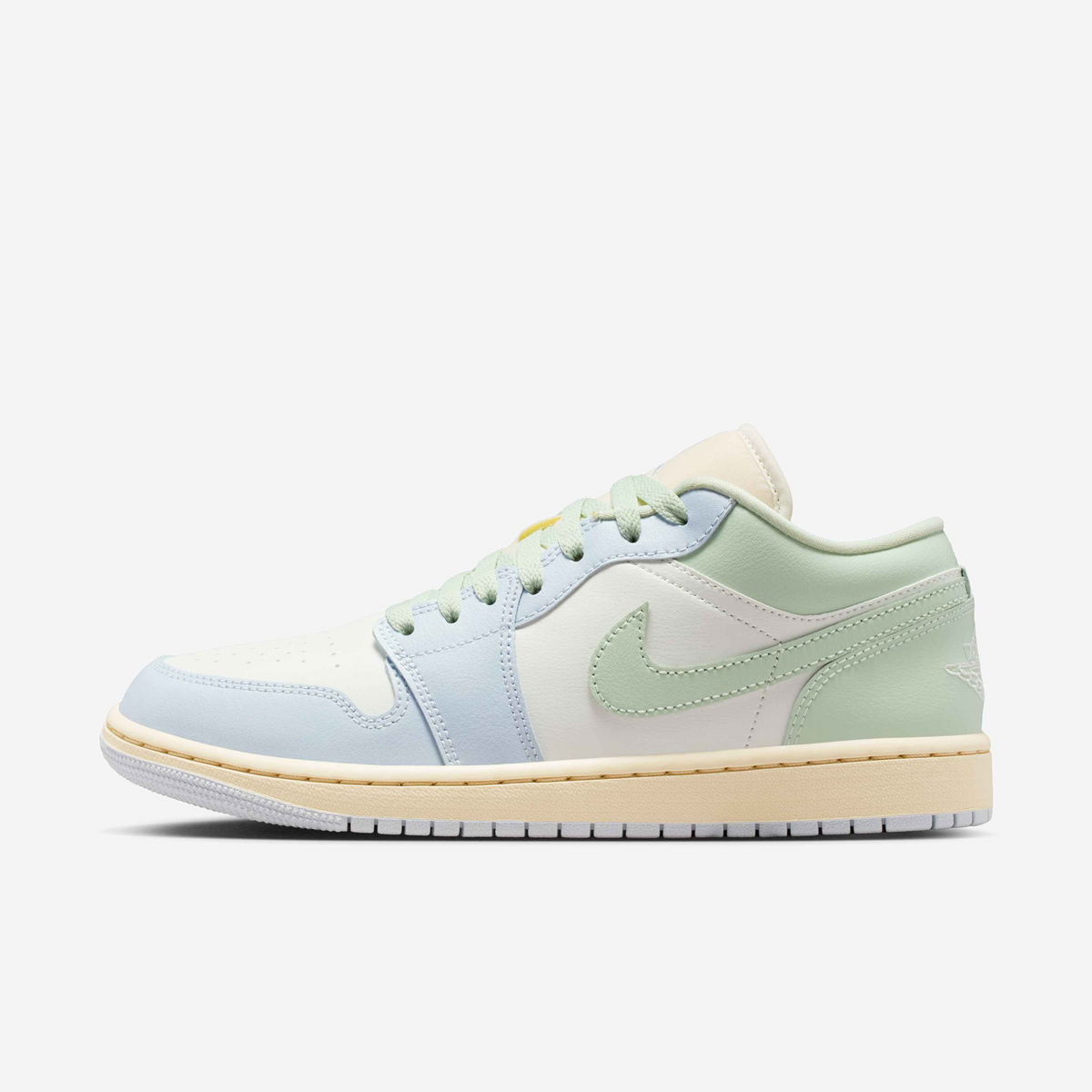 Air Jordan 1 Low 'Sail Jade Aura' DC0774-108