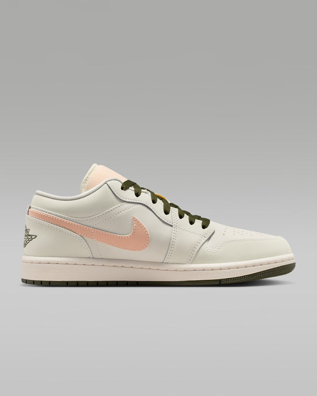 Air Jordan 1 Low 'Sail Crimson Tint' DC0774-111