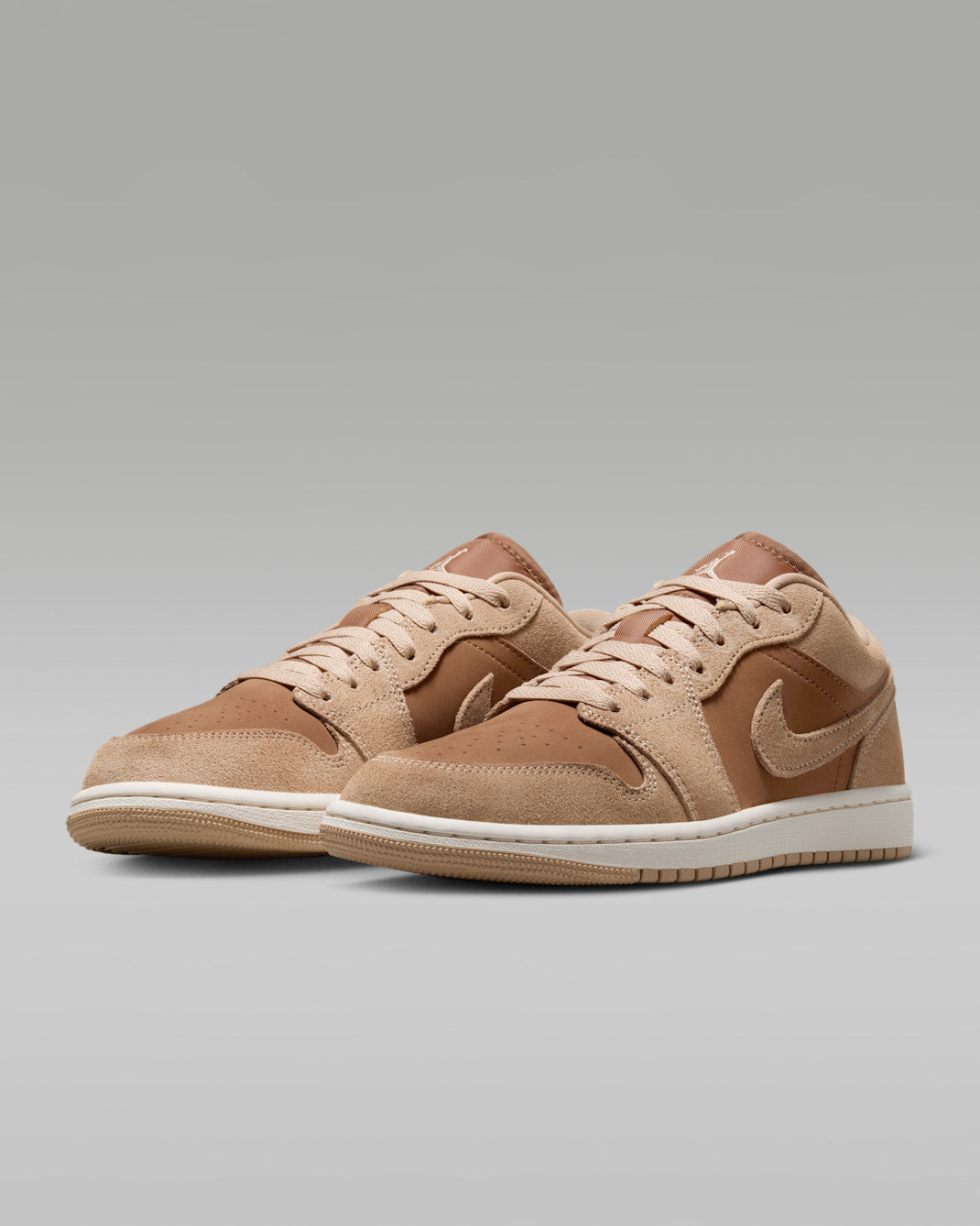 Air Jordan 1 Low Legend Medium Brown DC0774-205