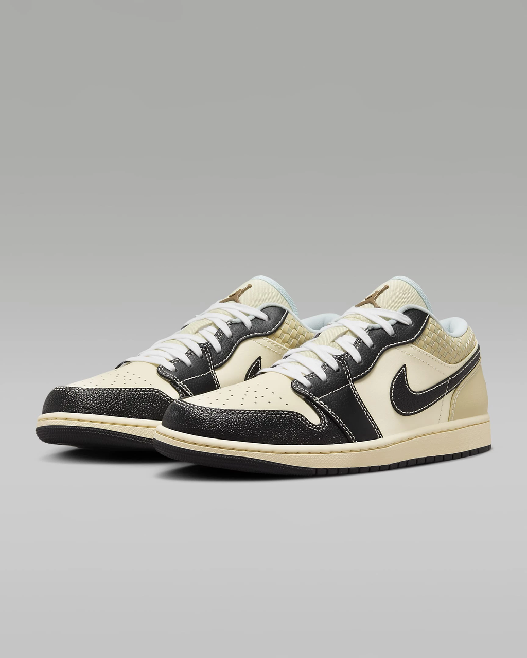 Air Jordan 1 Low SE 'Coconut Milk Black Muslin' HQ3437-101