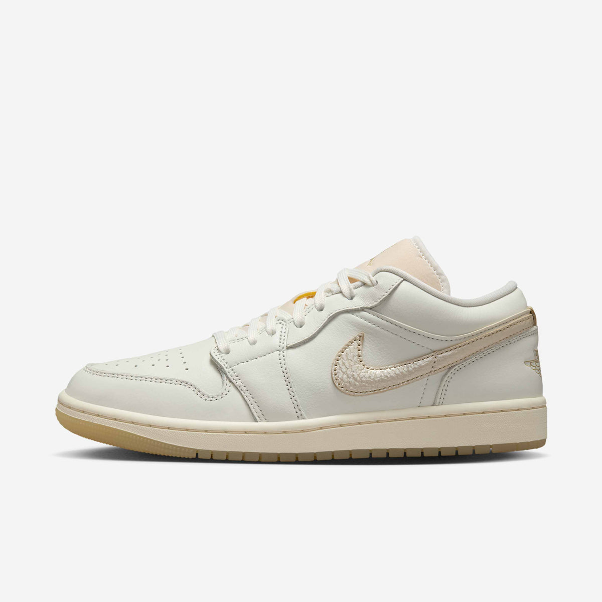 Air Jordan 1 Low SE 'Sail Pale Ivory Team Gold' HV5157-100