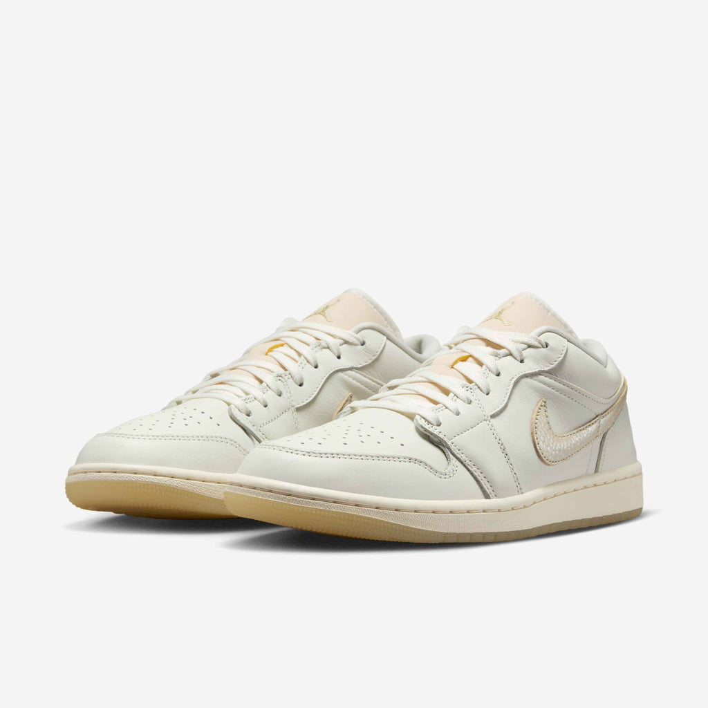 Air Jordan 1 Low SE 'Sail Pale Ivory Team Gold' HV5157-100