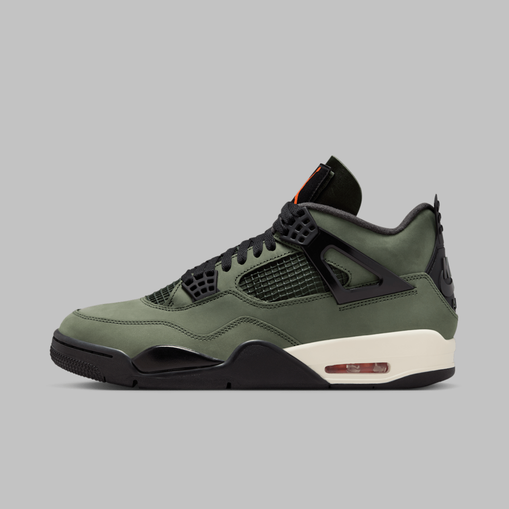 Air Jordan 4 x Undefeated 'Deep Green' IB1519-200