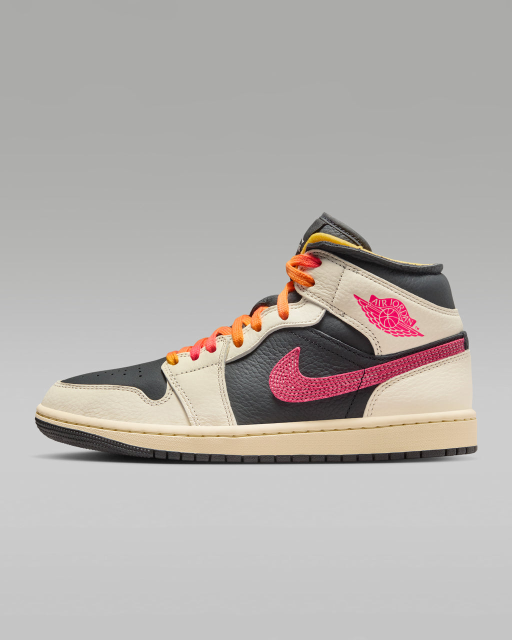 Air Jordan 1 Mid 'Flight Club' IB7007-107