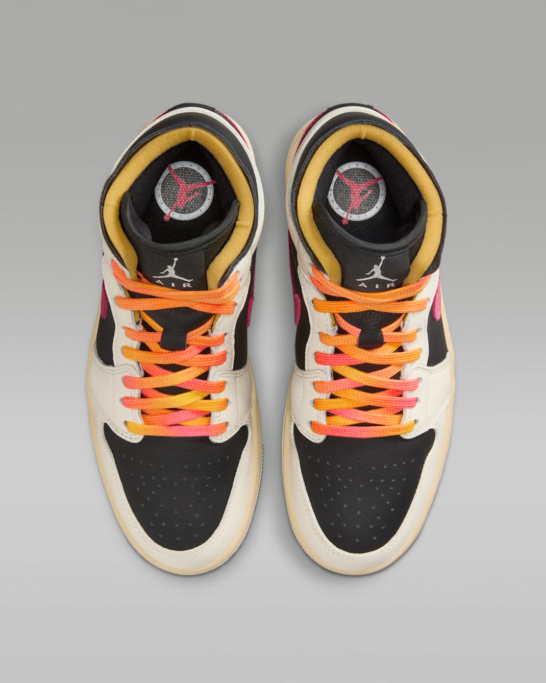 Air Jordan 1 Mid 'Flight Club' IB7007-107