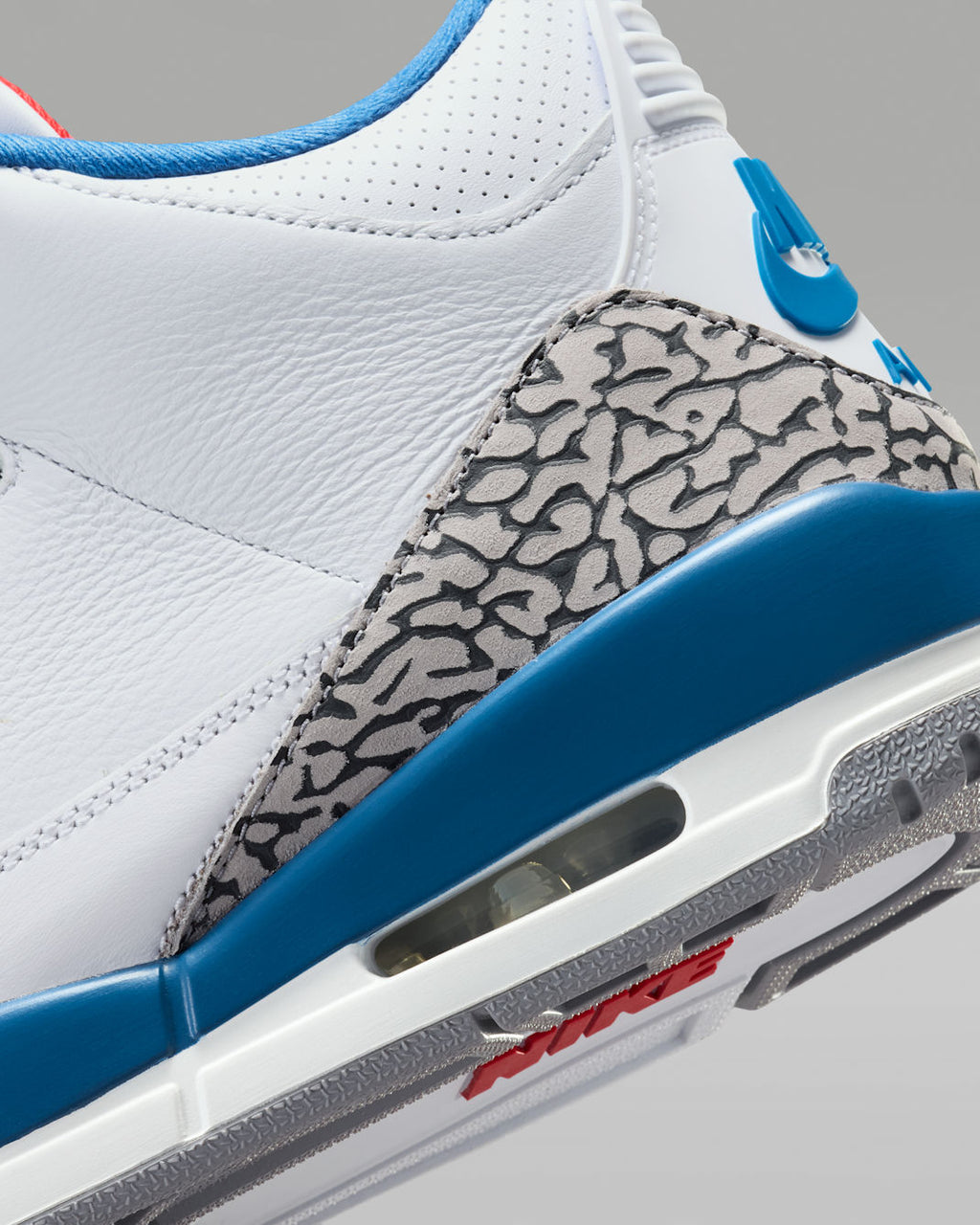 Air Jordan 3 Retro "True Blue" IF4396-104