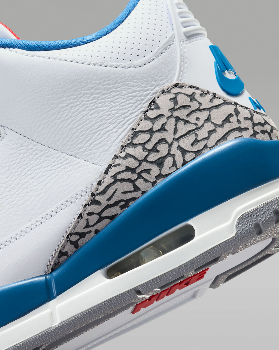 Air Jordan 3 Retro "True Blue" IF4396-104