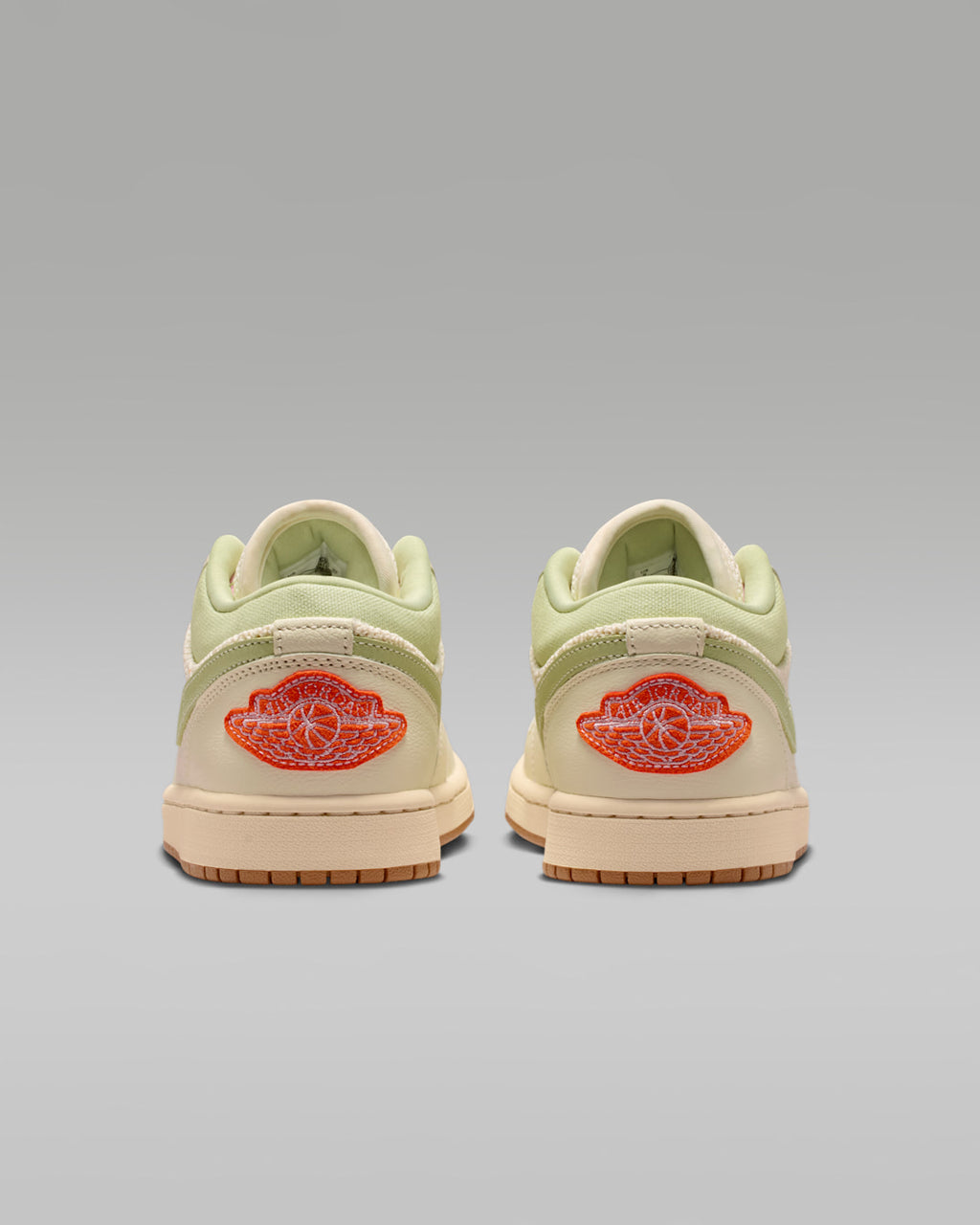 Air Jordan 1 Low SE Sail/Olive Aura II0569-100
