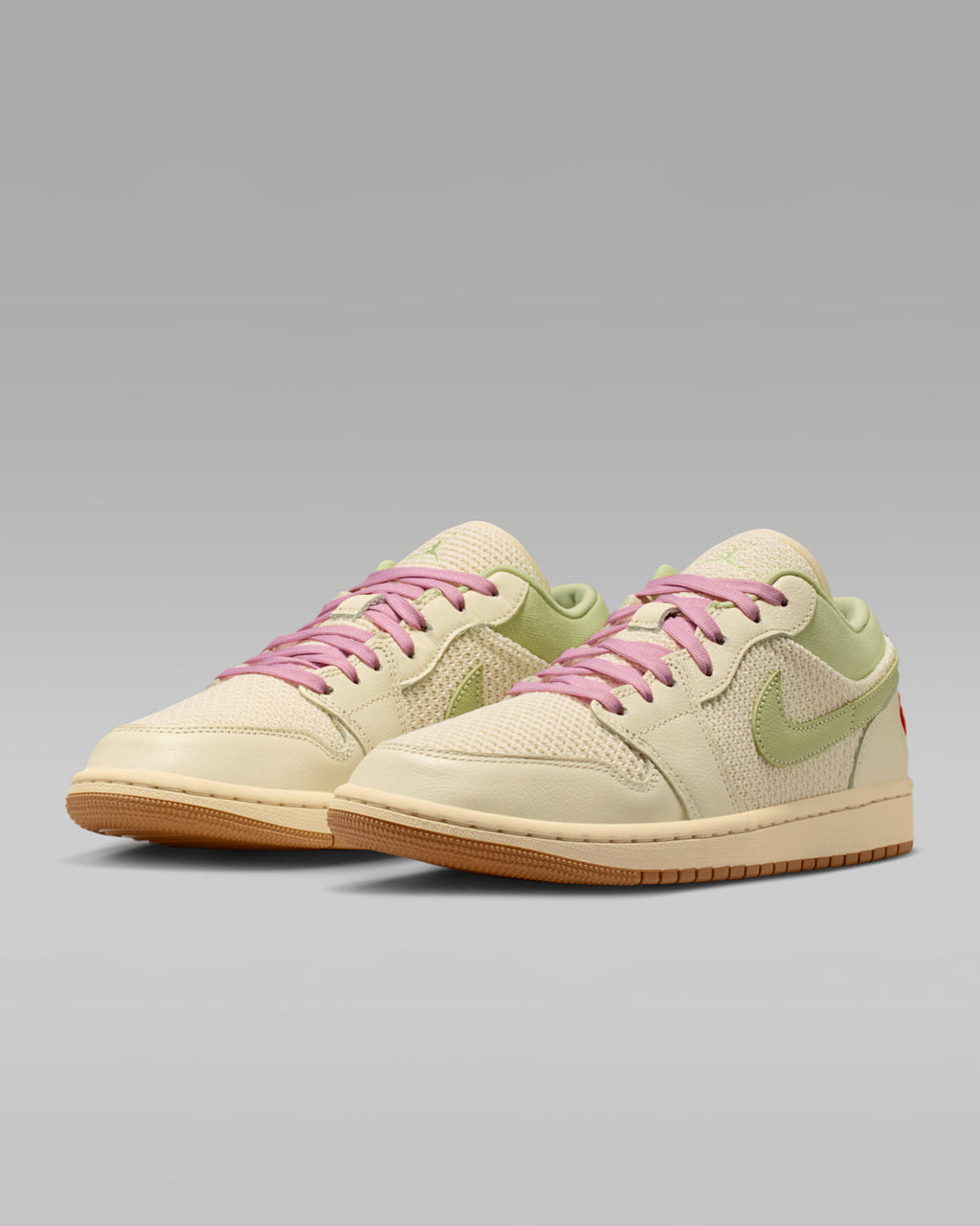Air Jordan 1 Low SE Sail/Olive Aura II0569-100
