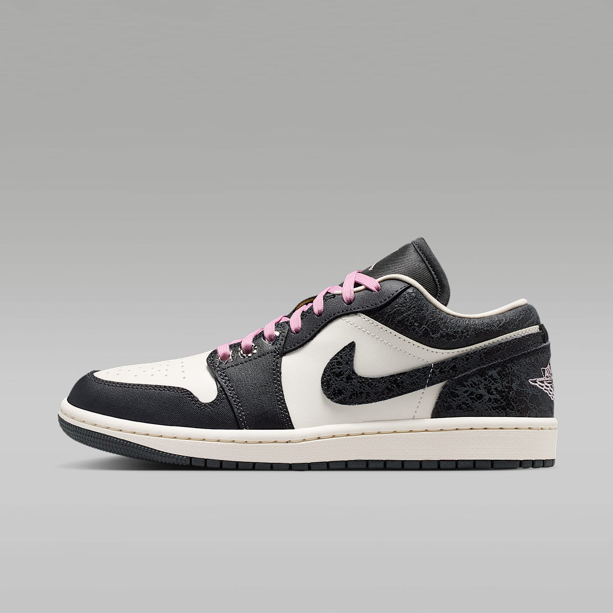 Air Jordan 1 Low SE Coconut Iced II0595-001