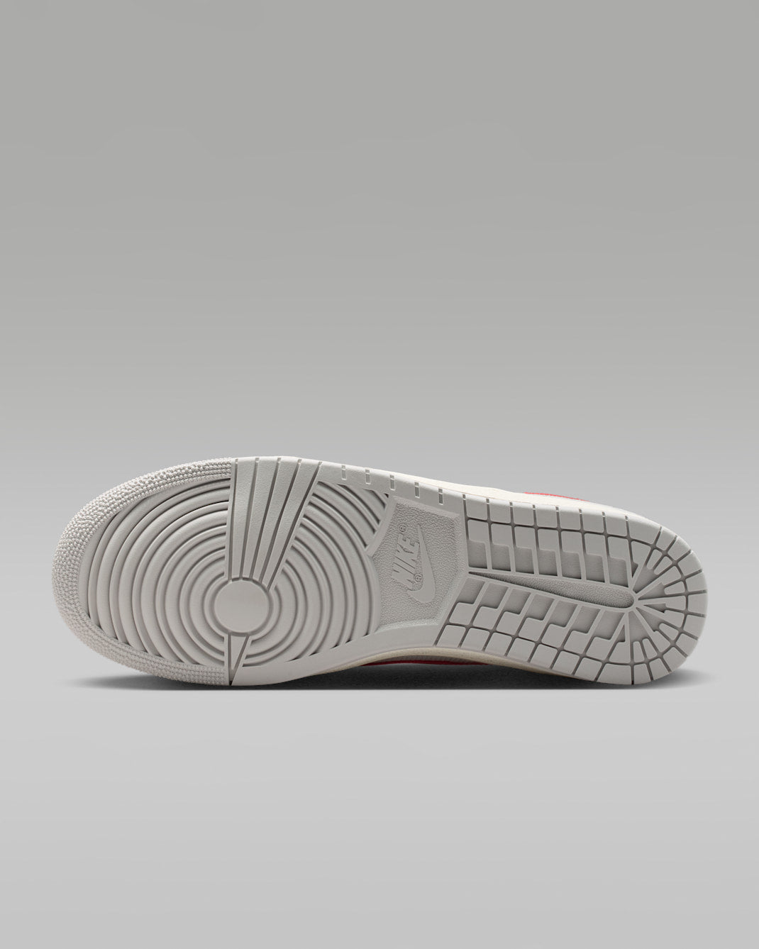 Air Jordan 1 Low Light Smoke Grey IM2055-102