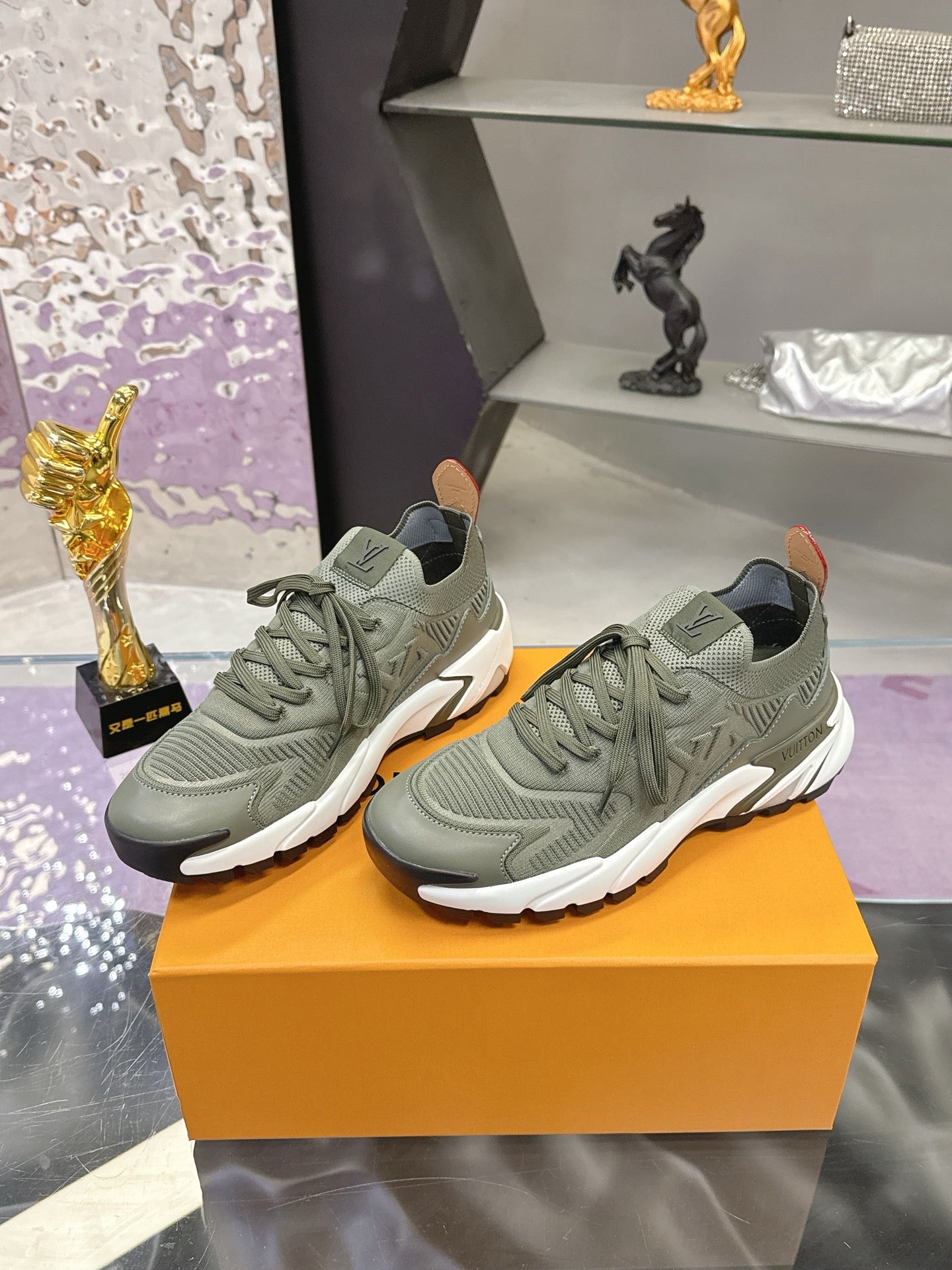 LV Tatic Knit Sneaker