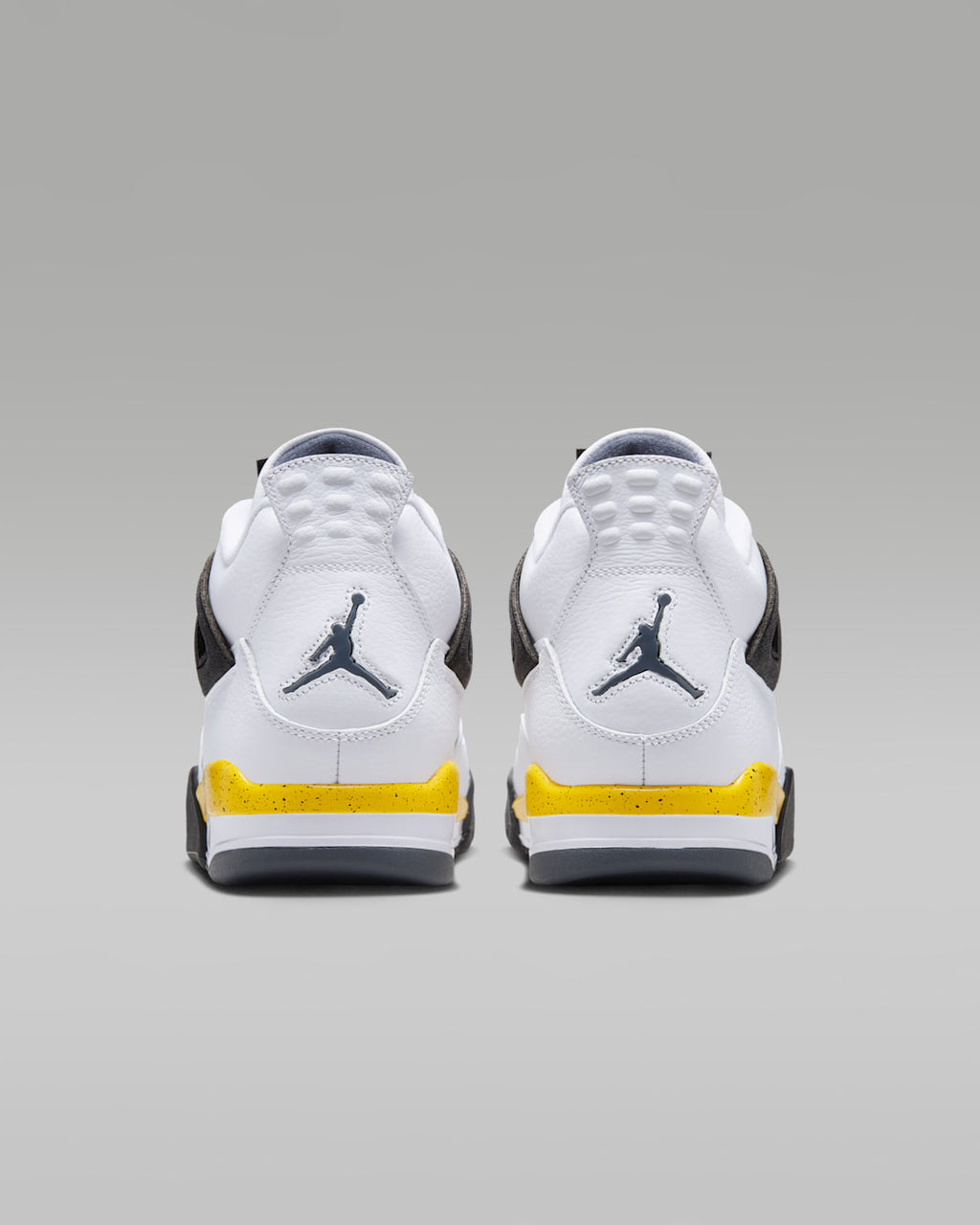 Air Jordan 4 Retro "Tour Yellow" IO2463-102