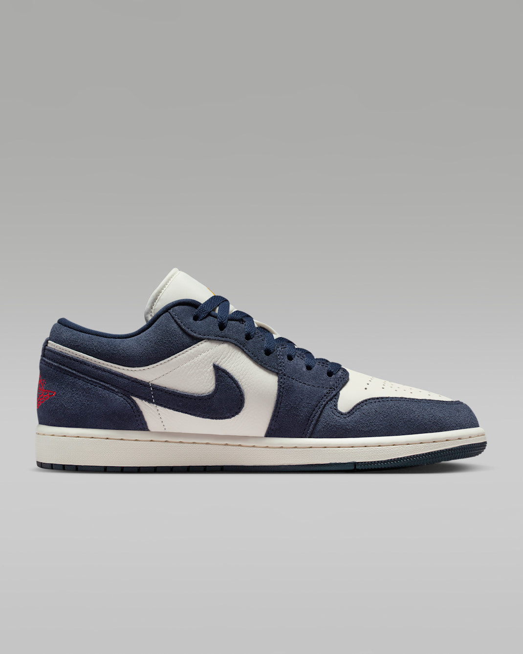 Air Jordan 1 Low SE 'Obsidian' IO7448-400