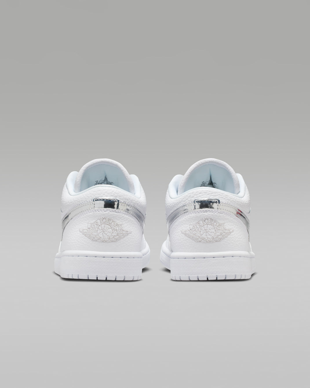 Air Jordan 1 Low SE White/Metallic Silver IQ9381-100