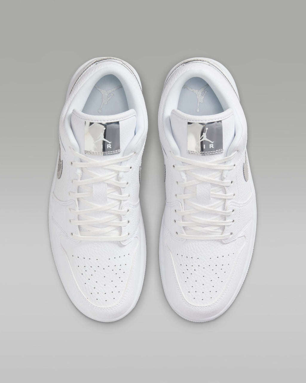 Air Jordan 1 Low SE White/Metallic Silver IQ9381-100
