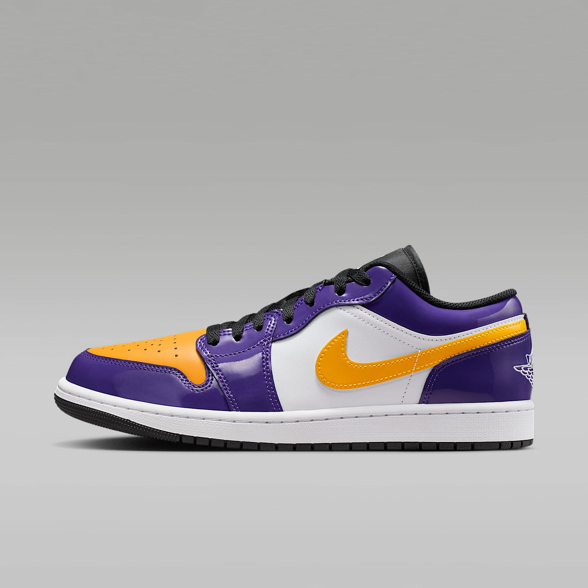 Air Jordan 1 Low SE Court Purple  IQ9389-547