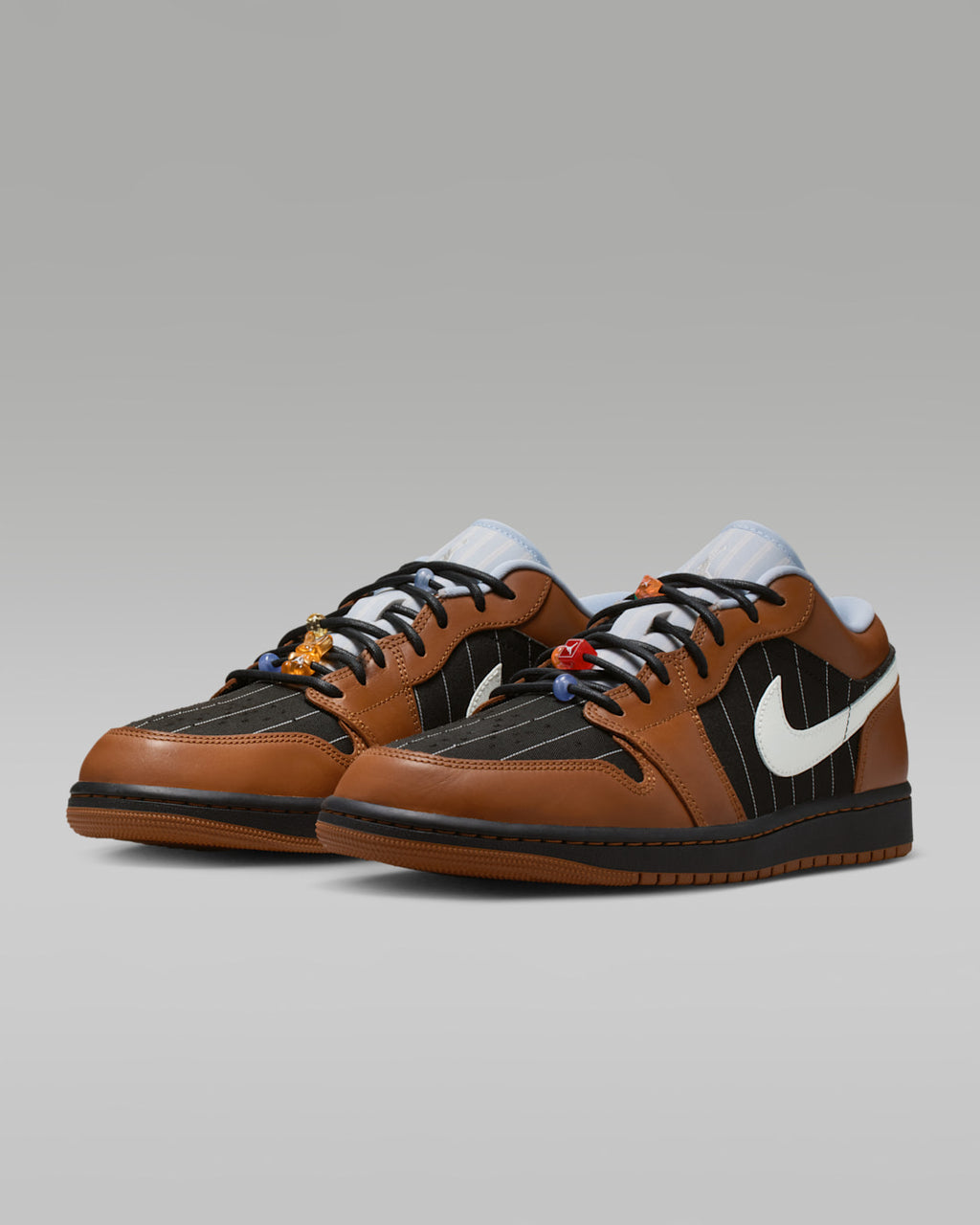 Air Jordan 1 Low SE Light British Tan IR7560-010